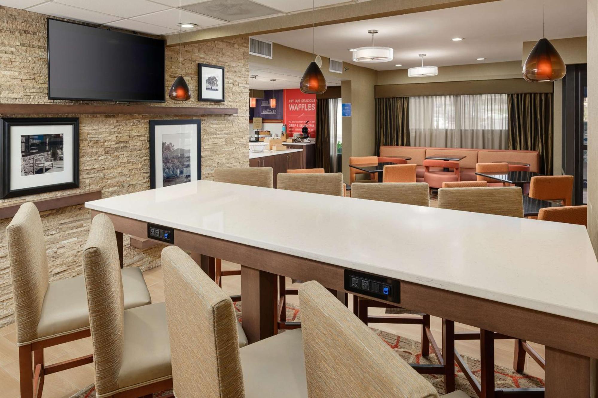 Hampton Inn Oak Ridge Knoxville Extérieur photo